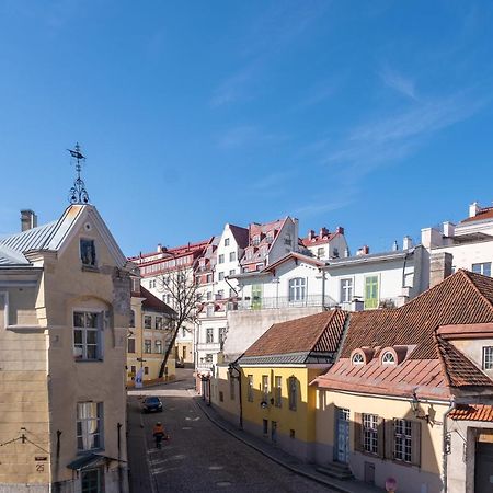 Old Town Studio Apartment - Uus Street 24 Tallinn Eksteriør bilde