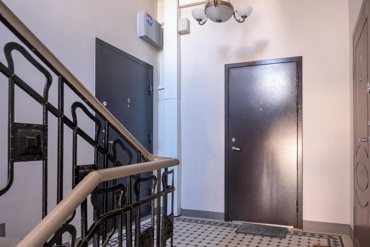 Old Town Studio Apartment - Uus Street 24 Tallinn Eksteriør bilde