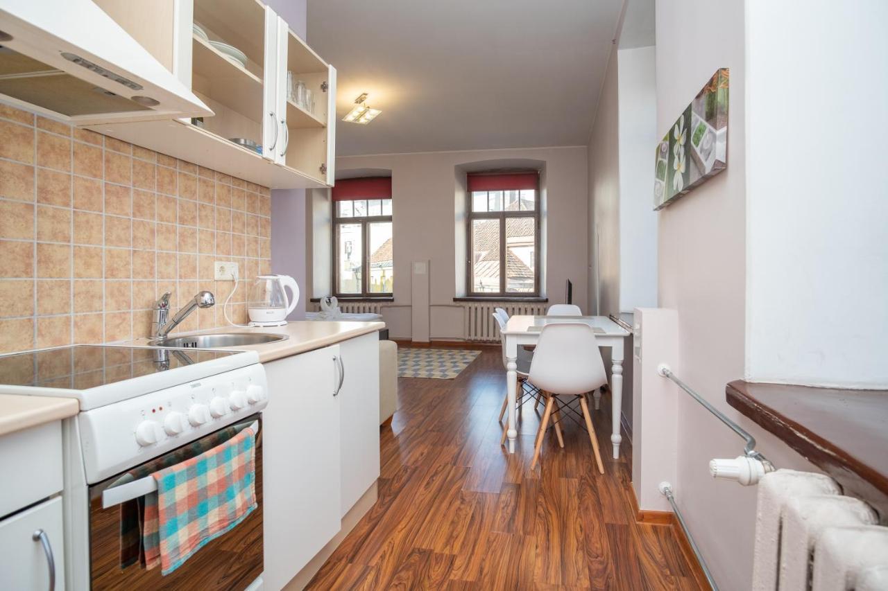 Old Town Studio Apartment - Uus Street 24 Tallinn Eksteriør bilde