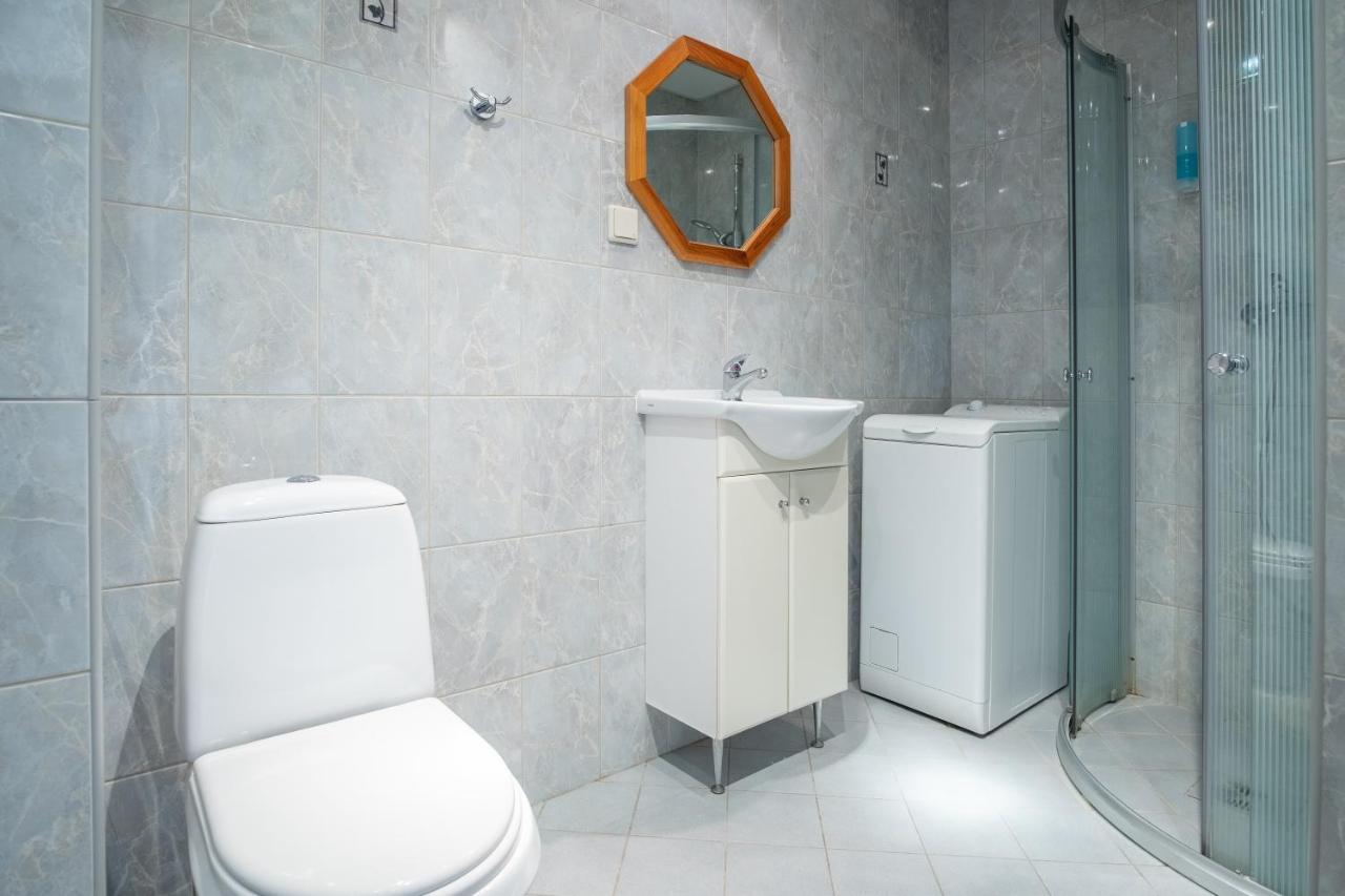 Old Town Studio Apartment - Uus Street 24 Tallinn Eksteriør bilde