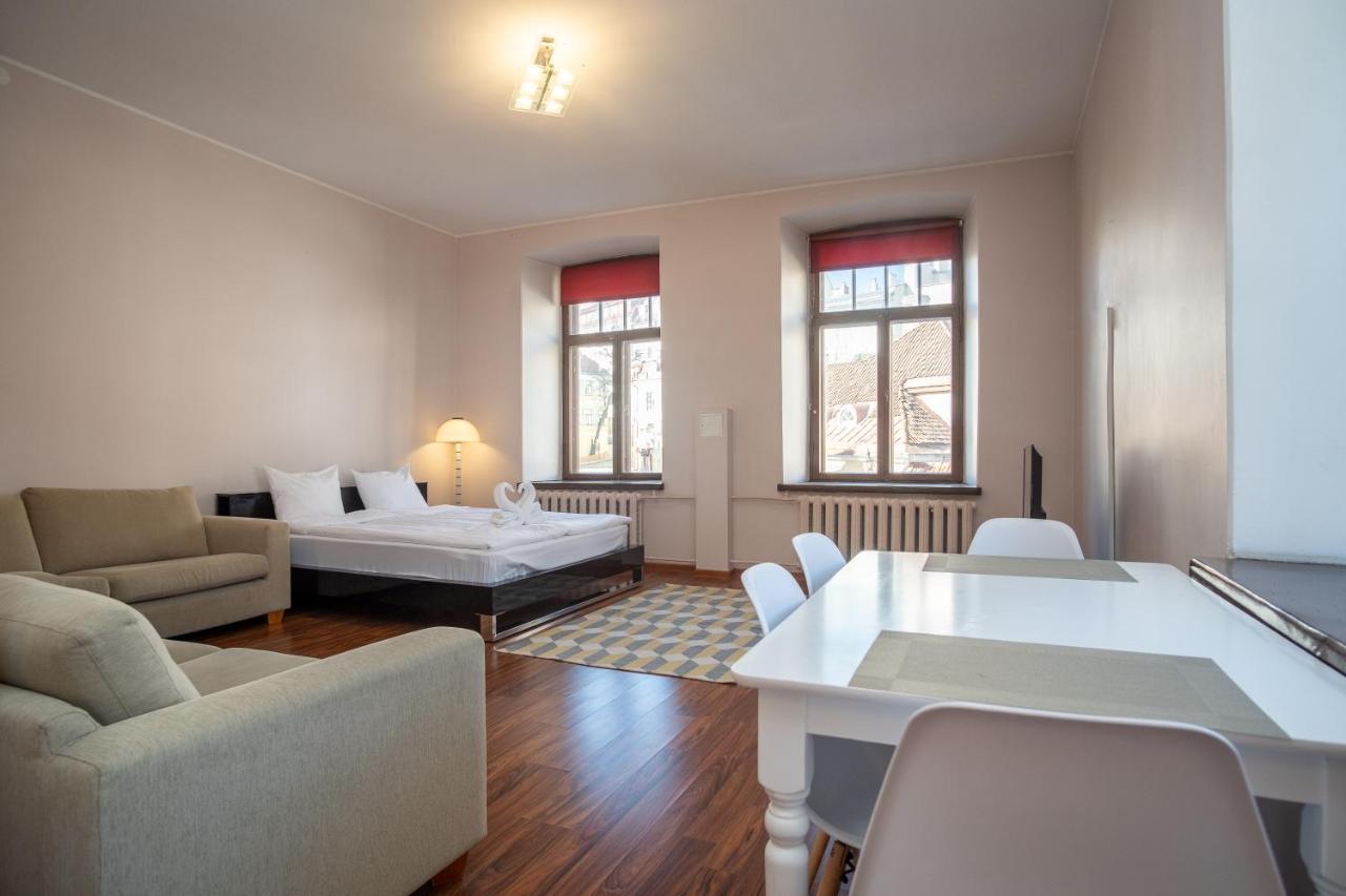 Old Town Studio Apartment - Uus Street 24 Tallinn Eksteriør bilde